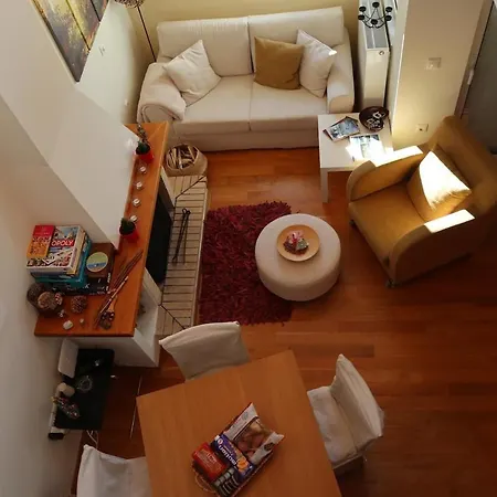 Dream Mountain House كالافريتا