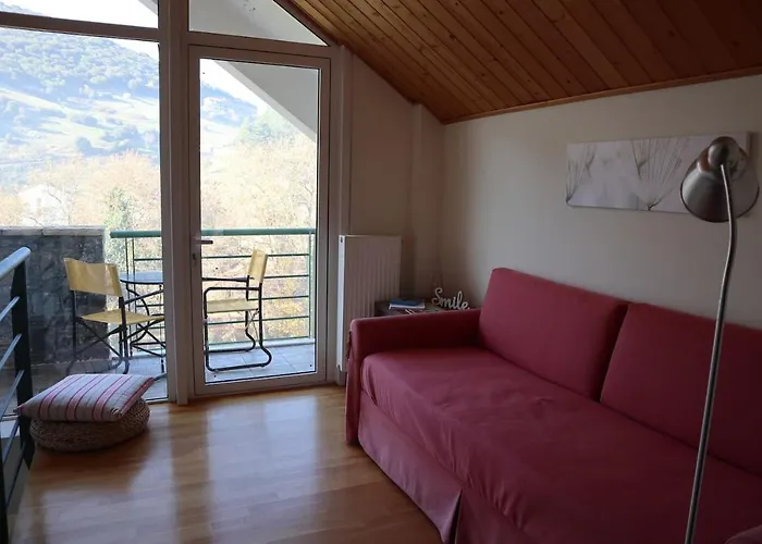 Dream Mountain House Калаврита